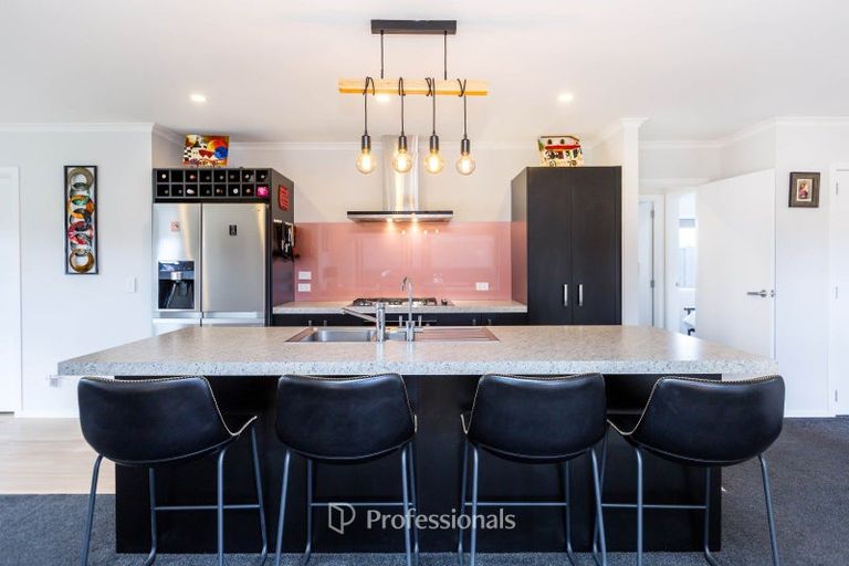 Photo of property in 34 Filmer Crescent, Wallaceville, Upper Hutt, 5018