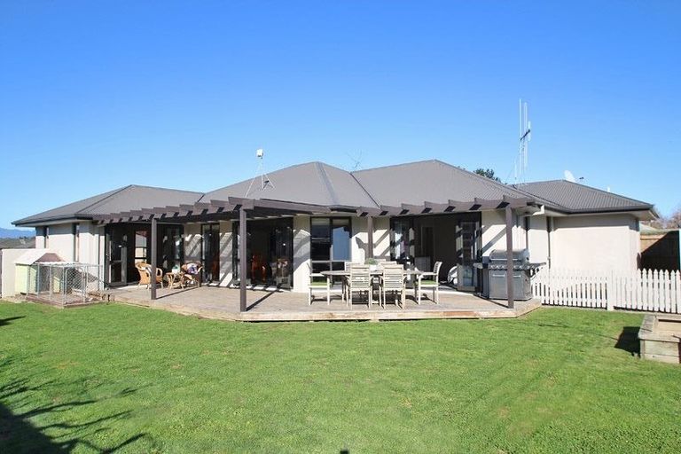 Photo of property in 7 Durmast Court, Cambridge, 3434