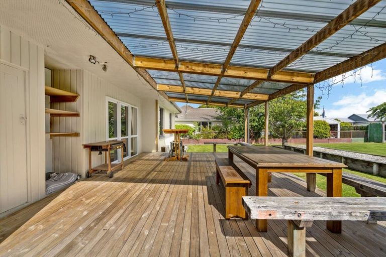 Photo of property in 64 Highfield Terrace, Newfield, Invercargill, 9812