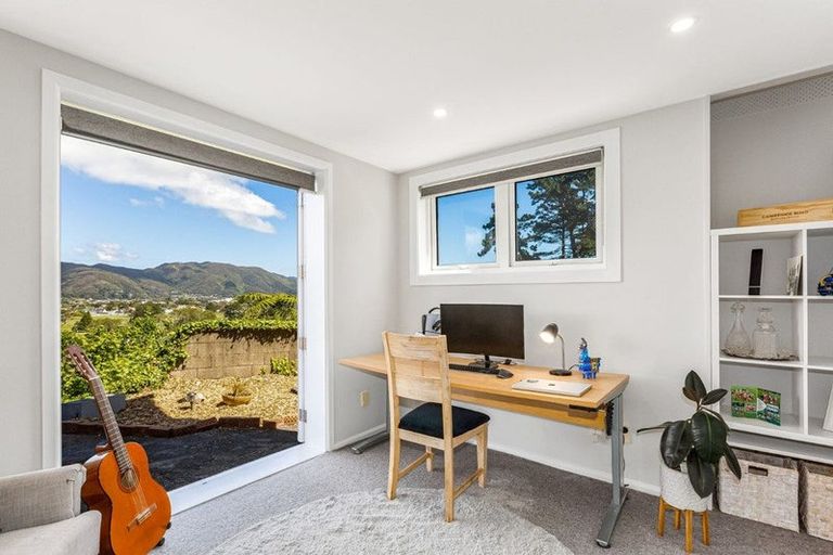 Photo of property in 18 Palm Grove, Belmont, Lower Hutt, 5010