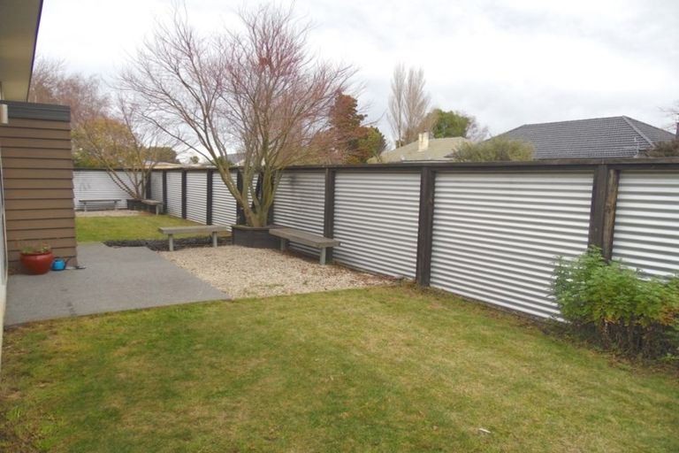 Photo of property in 10 Paeroa Street, Riccarton, Christchurch, 8041