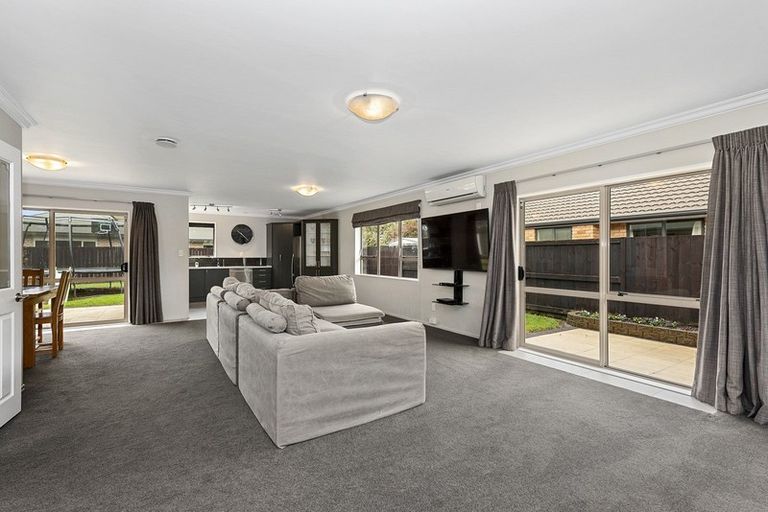 Photo of property in 19 Wentworth Drive, Rototuna North, Hamilton, 3210