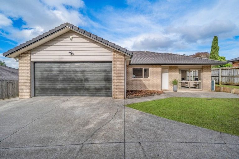 Photo of property in 108b Don Buck Road, Massey, Auckland, 0614