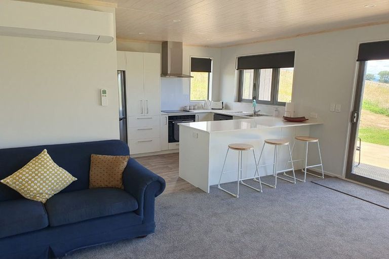 Photo of property in 113 Muhunoa Road West, Ohau, Levin, 5570