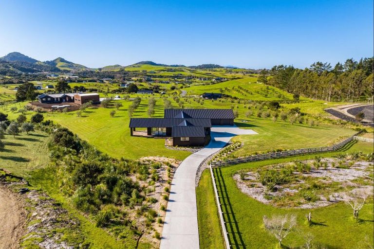 Photo of property in 159 Robert Hastie Drive, Mangawhai, 0573