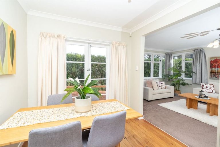 Photo of property in 2 Tranmere Road, Fairfield, Hamilton, 3214