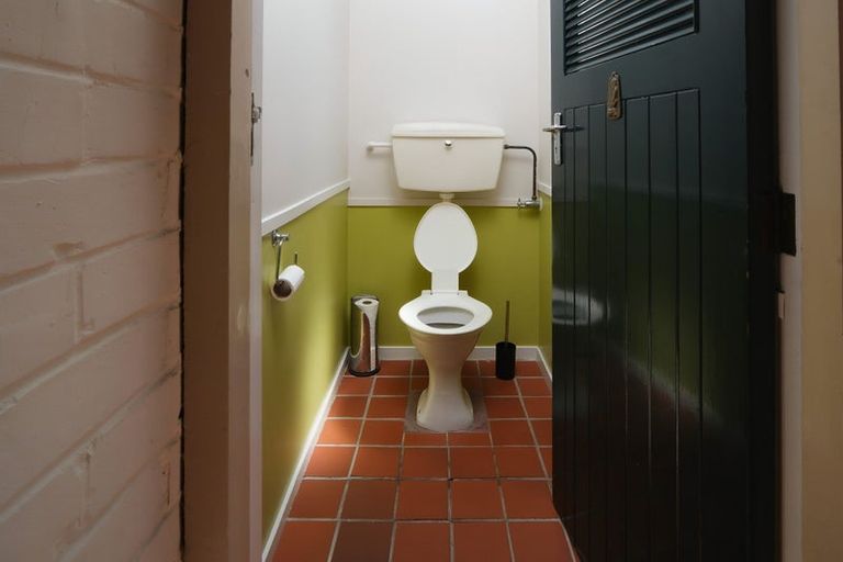 Photo of property in 36 Sandringham Street, Saint Clair, Dunedin, 9012