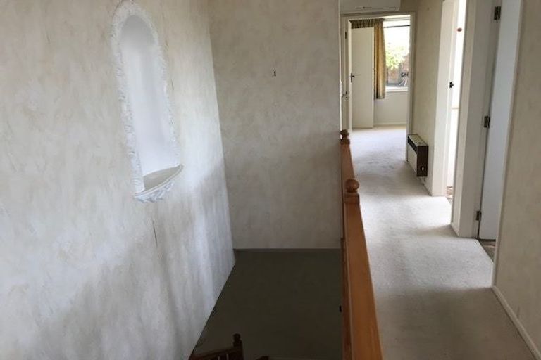 Photo of property in 10 Fantail Grove, Belmont, Lower Hutt, 5010