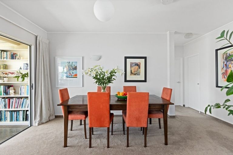 Photo of property in 16 Higgins Street, Marewa, Napier, 4110