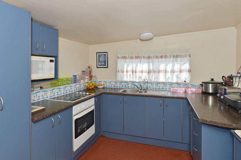 Photo of property in 37 Waro Drive, Hikurangi, 0114