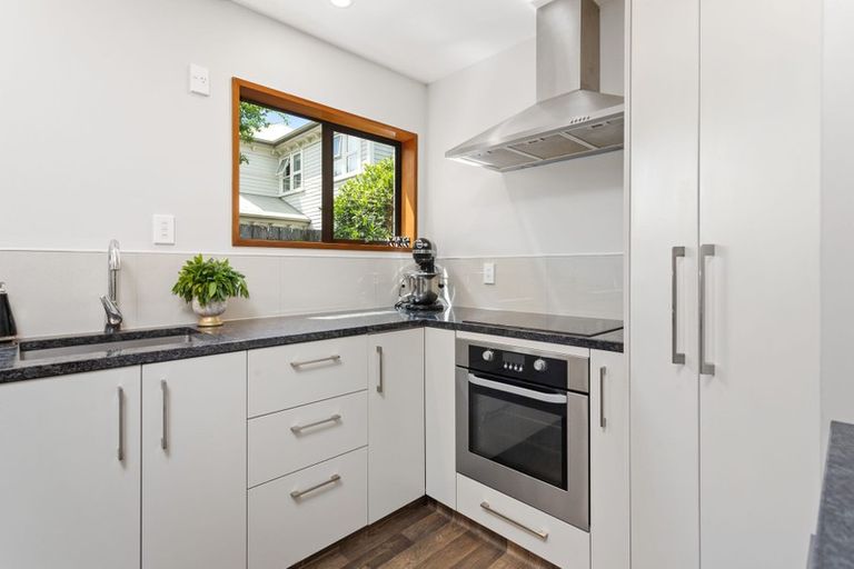 Photo of property in 42c Webb Street, St Albans, Christchurch, 8014