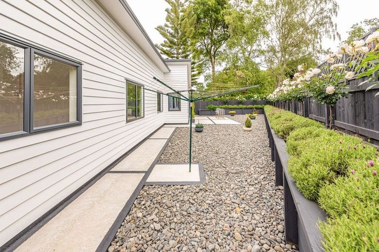 Photo of property in 22a Wanganui Road, Marton, 4710