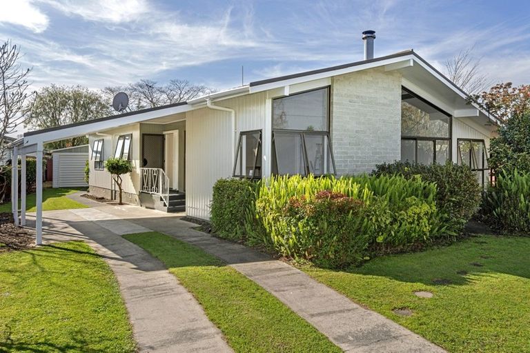 Photo of property in 325 Stout Street, Riverdale, Gisborne, 4010