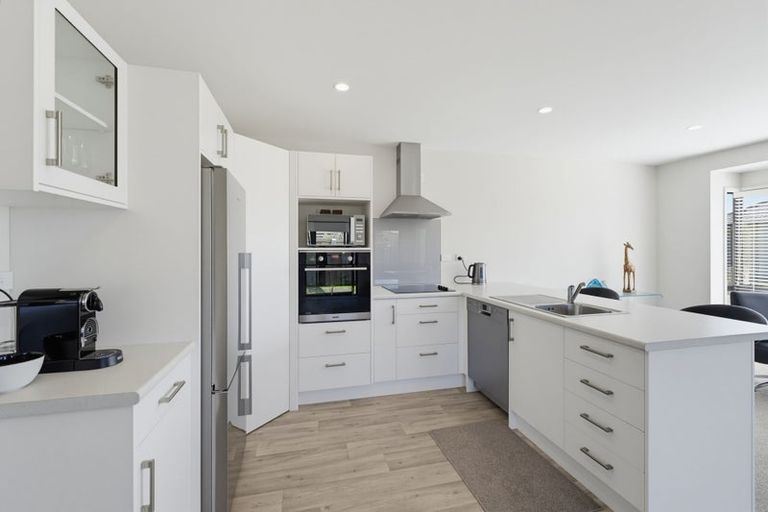 Photo of property in Georgia Estate, 14/3 Georgia Grove, Paraparaumu, 5032