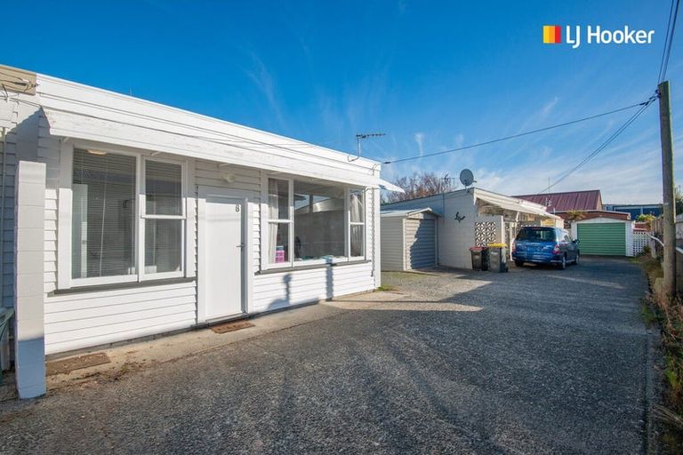 Photo of property in 28b Hargest Crescent, Saint Kilda, Dunedin, 9012