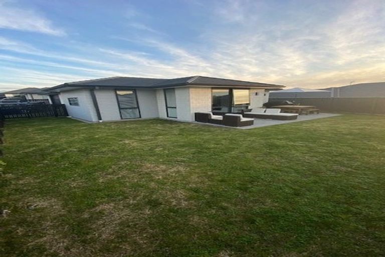 Photo of property in 4 Shea Lane, Pyes Pa, Tauranga, 3112