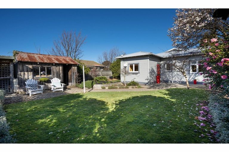 Photo of property in 150 Barrington Street, Somerfield, Christchurch, 8024