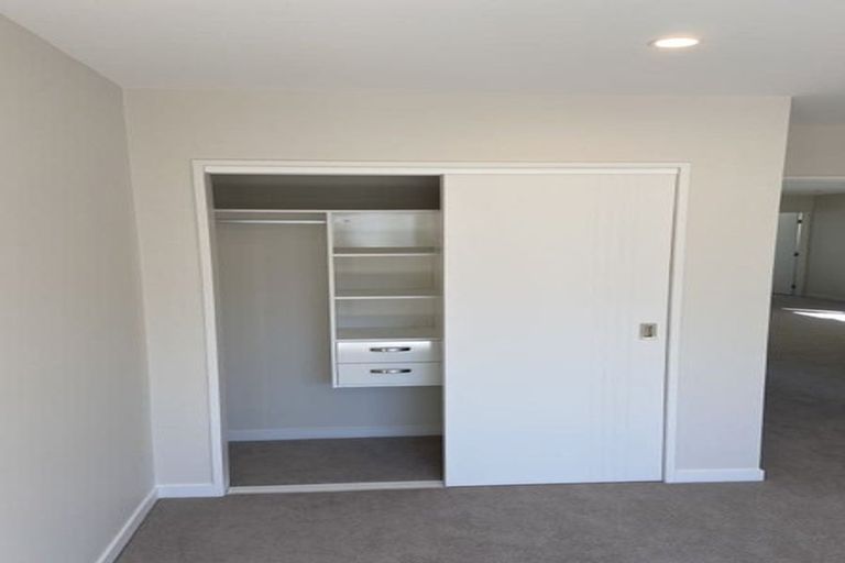 Photo of property in 16 Gecko Road, Hobsonville, Auckland, 0616