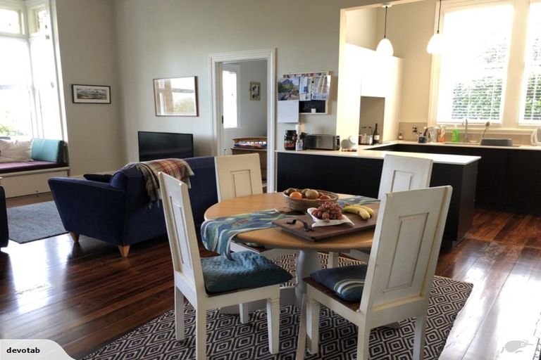 Photo of property in 9 Tudor Street, Devonport, Auckland, 0624