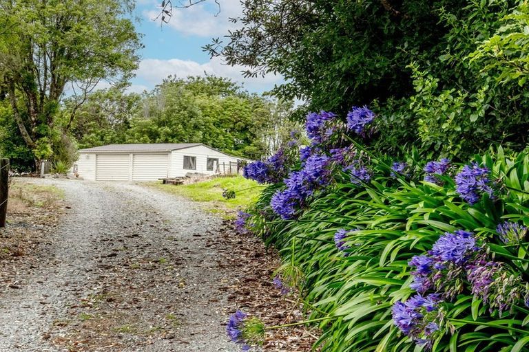 Photo of property in 158 Golf Links Road, Kaiata, Greymouth, 7805