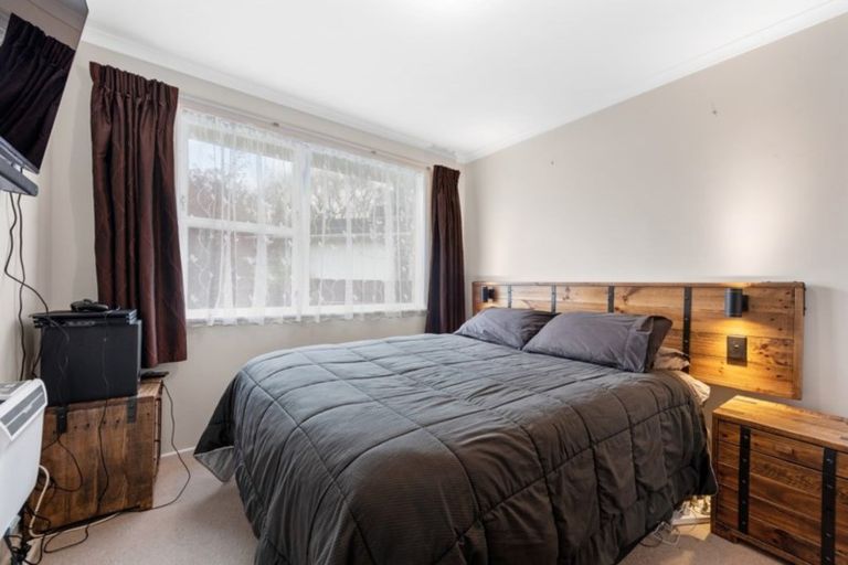 Photo of property in 45 Burns Grove, Trentham, Upper Hutt, 5018