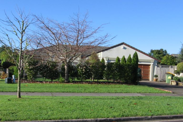 Photo of property in 88 Landing Drive, Albany, Auckland, 0632