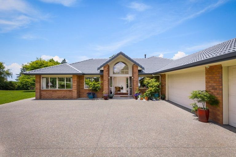 Photo of property in 336 Old North Road, Kumeu, 0892