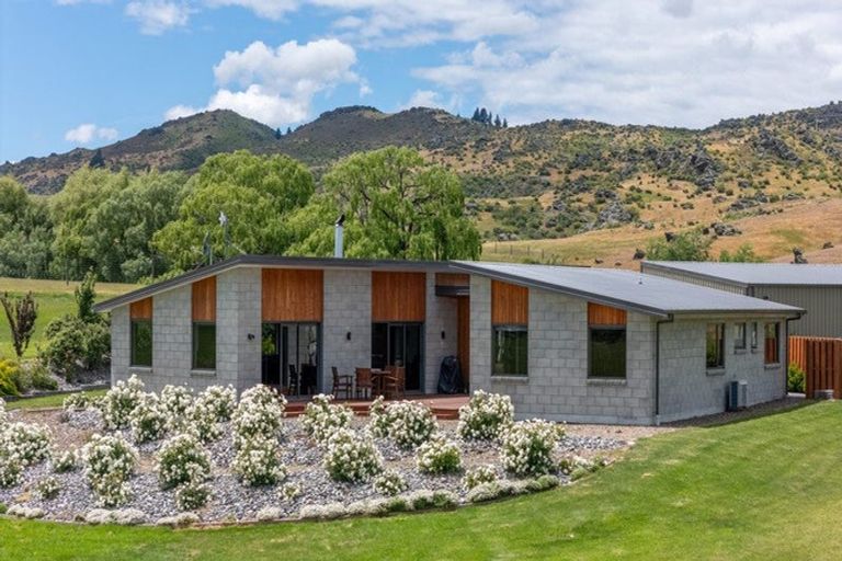 Photo of property in 33 Flume Road, Chatto Creek, Alexandra, 9393