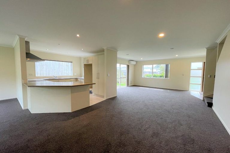 Photo of property in 10 Rehua Place, Favona, Auckland, 2024
