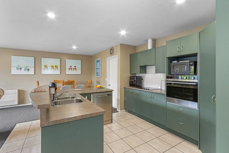 Photo of property in 22 Richard Seddon Drive, Northwood, Christchurch, 8051