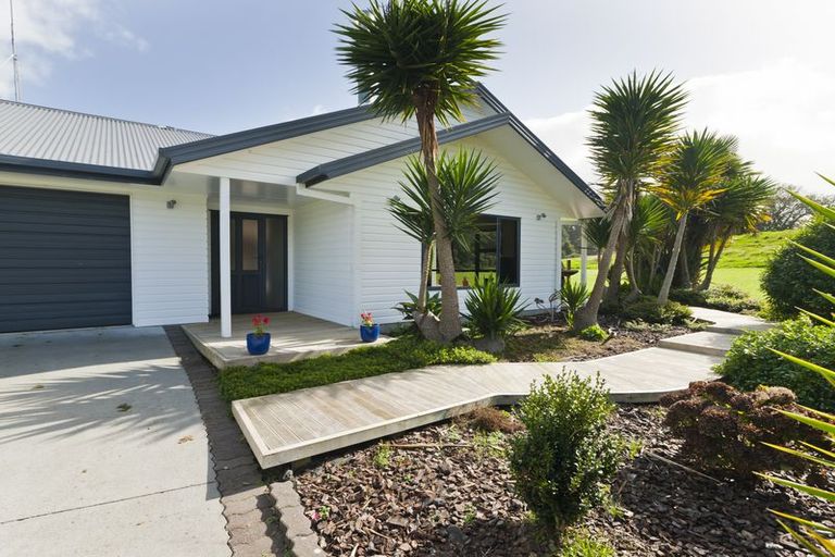 Photo of property in 187c Awaroa River Road, Abbey Caves, Whangarei, 0110