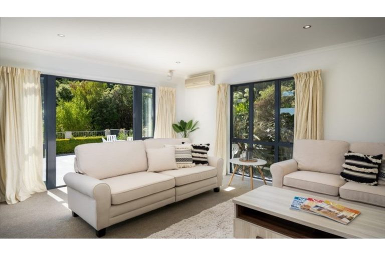 Photo of property in 25 Major Aitken Drive, Huntsbury, Christchurch, 8022