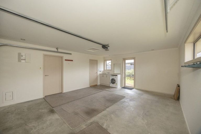 Photo of property in 6 Stringer Crescent, Waiareka Junction, Oamaru, 9401