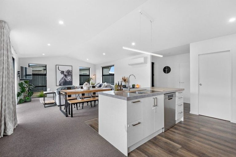 Photo of property in 4 Aviation Lane, Mosgiel, 9024