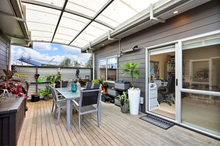 Photo of property in 12 Halyard Way, Mangawhai, 0505