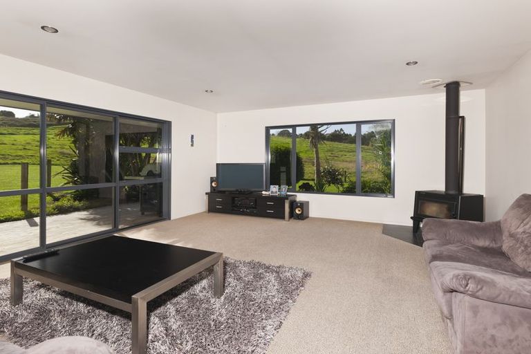 Photo of property in 187c Awaroa River Road, Abbey Caves, Whangarei, 0110