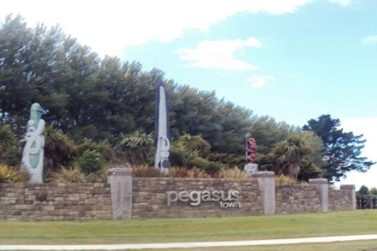 Photo of property in 6 Kahuraki Drive, Pegasus, 7612