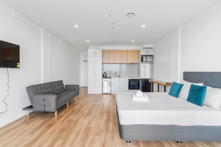 Photo of property in Twin Towers, 811/17 Putney Way, Manukau, Auckland, 2104
