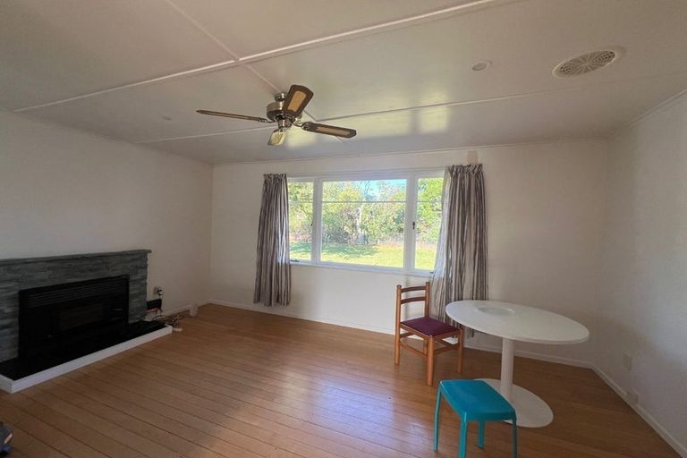 Photo of property in 27 Pah Road, Onerahi, Whangarei, 0110