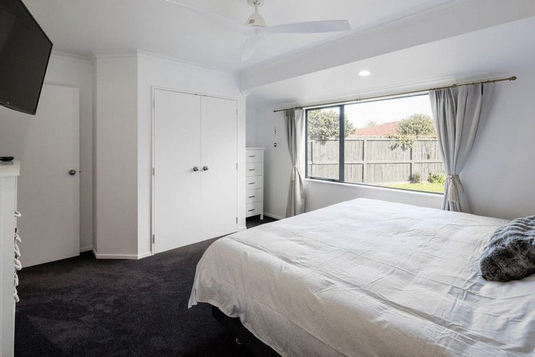 Photo of property in 23 Oaklands Drive, Cambridge, 3434