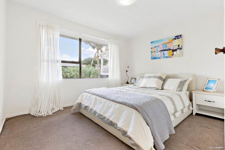 Photo of property in 2/78 Ireland Road, Mount Wellington, Auckland, 1060
