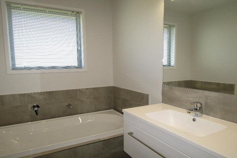 Photo of property in 3 Roto Close, Wharewaka, Taupo, 3330