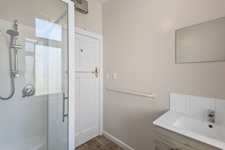 Photo of property in 132 Birdwood Avenue, Beckenham, Christchurch, 8023