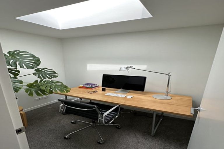 Photo of property in Nouvo Apartments, 9/21 Rugby Street, Mount Cook, Wellington, 6021