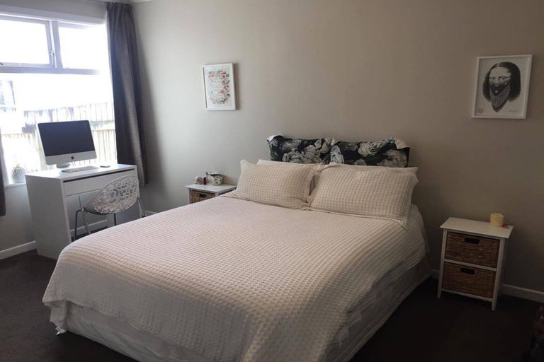 Photo of property in 195 Grant Road, Thorndon, Wellington, 6011