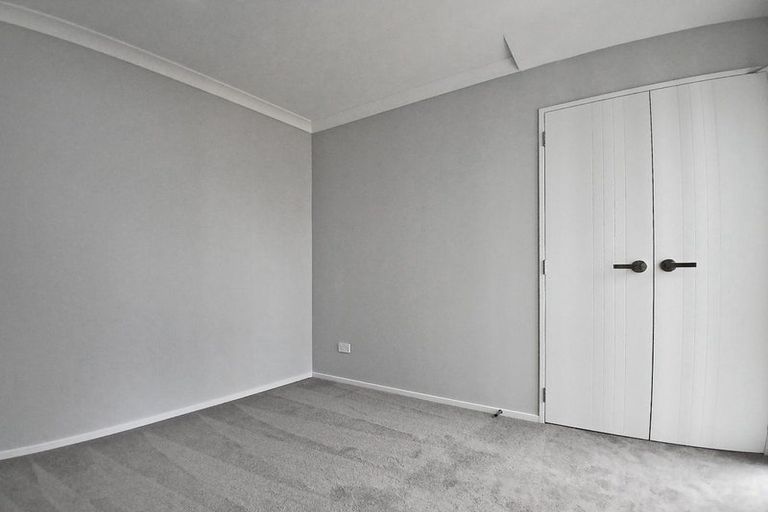Photo of property in 9b Sari Place, Massey, Auckland, 0614