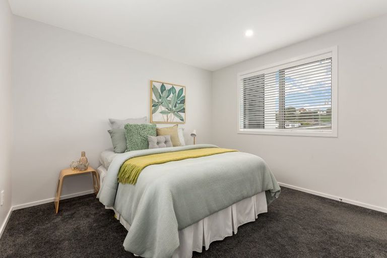 Photo of property in 1 Cartographer Way, Whitby, Porirua, 5024