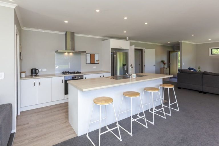 Photo of property in 12 Faydon Close, Ohau, Levin, 5570