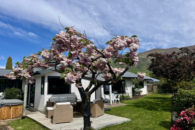 Photo of property in 5 Willowridge, Wanaka, 9305