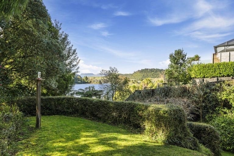 Photo of property in 43 Okareka Loop Road, Lake Okareka, Rotorua, 3076